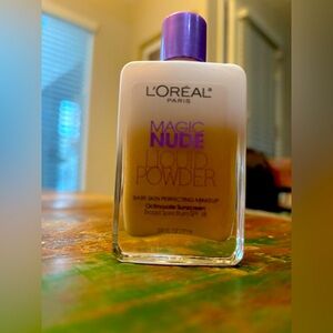 COPY - L’Oréal Magic Nude Liquid Powder Foundation